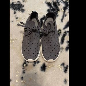 Boutique sneakers